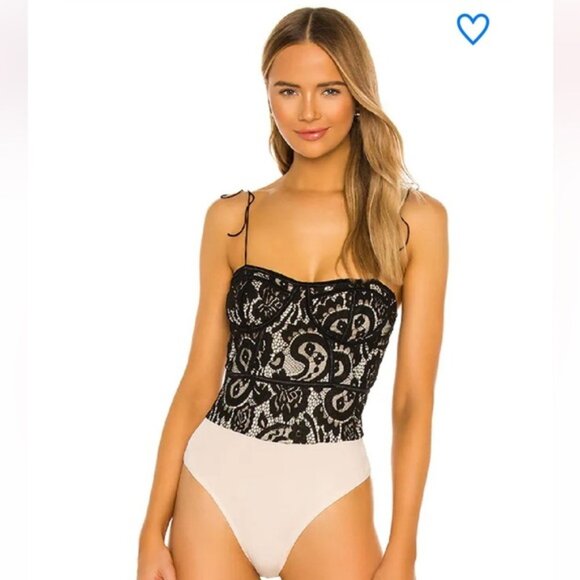 Super Down Stasia Lace Bodysuit NWT Size Medium - Picture 2 of 15
